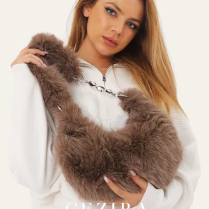 CEZIRA Luxury Plush Soft Faux Fur Hobo Women Funky Cute Heart-shaped Chain Zipper Closure Shoulder Cross Body Bag Fashion Gift